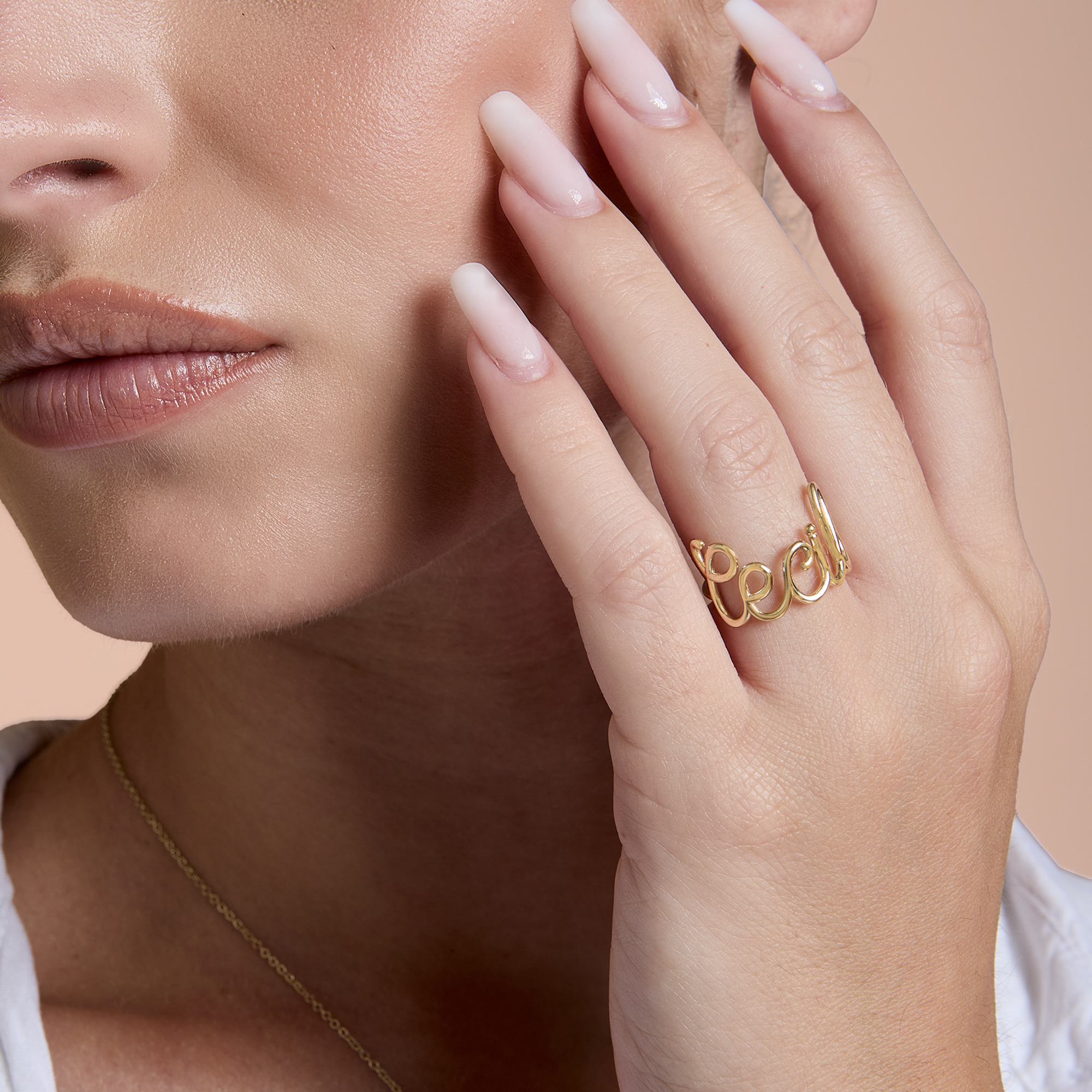 ANELLO IN ORO CON NOME TERZA MISURA IN FILO
